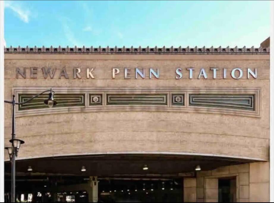 Apartamento Rosy Retreat With Nyc Views By The Train, Free Parking, 3 Beds, 20 Percent Off 7 Days *